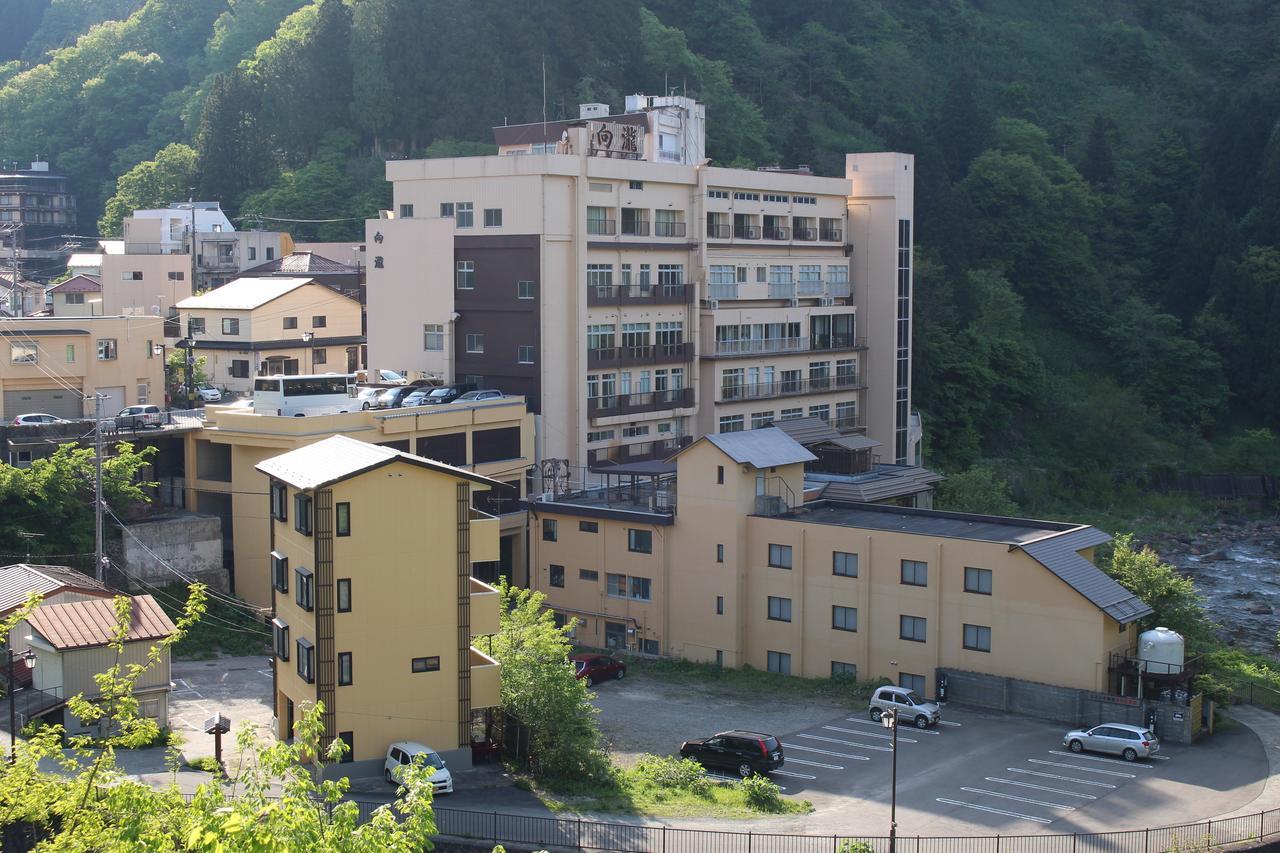 土湯温泉 やすらぎの宿 向瀧旅館 Fukushima  Exterior foto